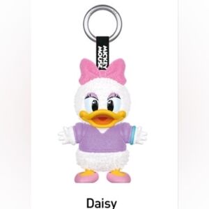 🆕️Authentic POP MART Daisy Keychain
